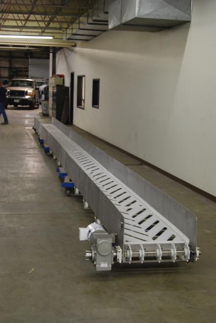 EZ Solid Bed Conveyor